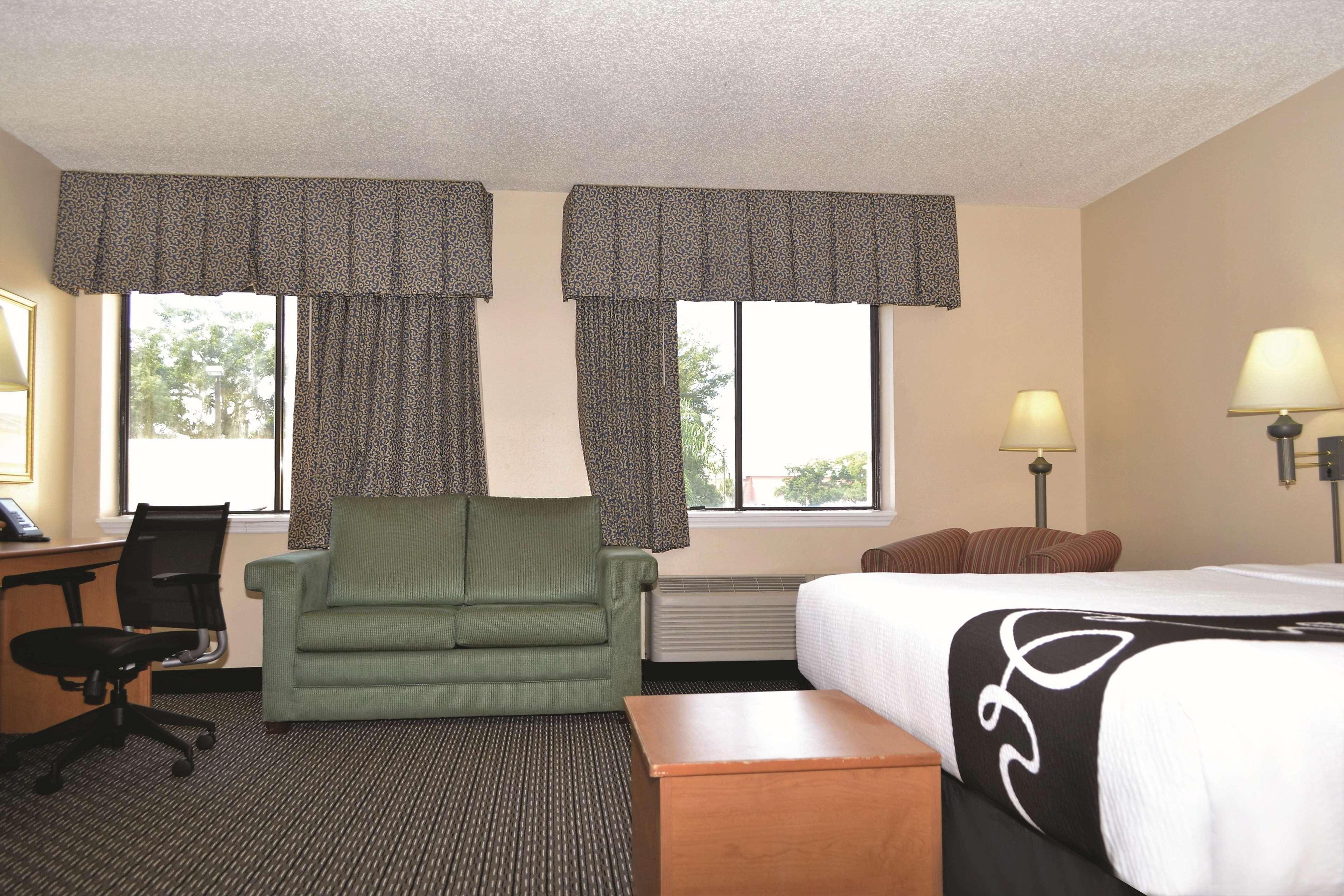 La Quinta By Wyndham Tampa Fairgrounds - Casino Hotell Mango Eksteriør bilde