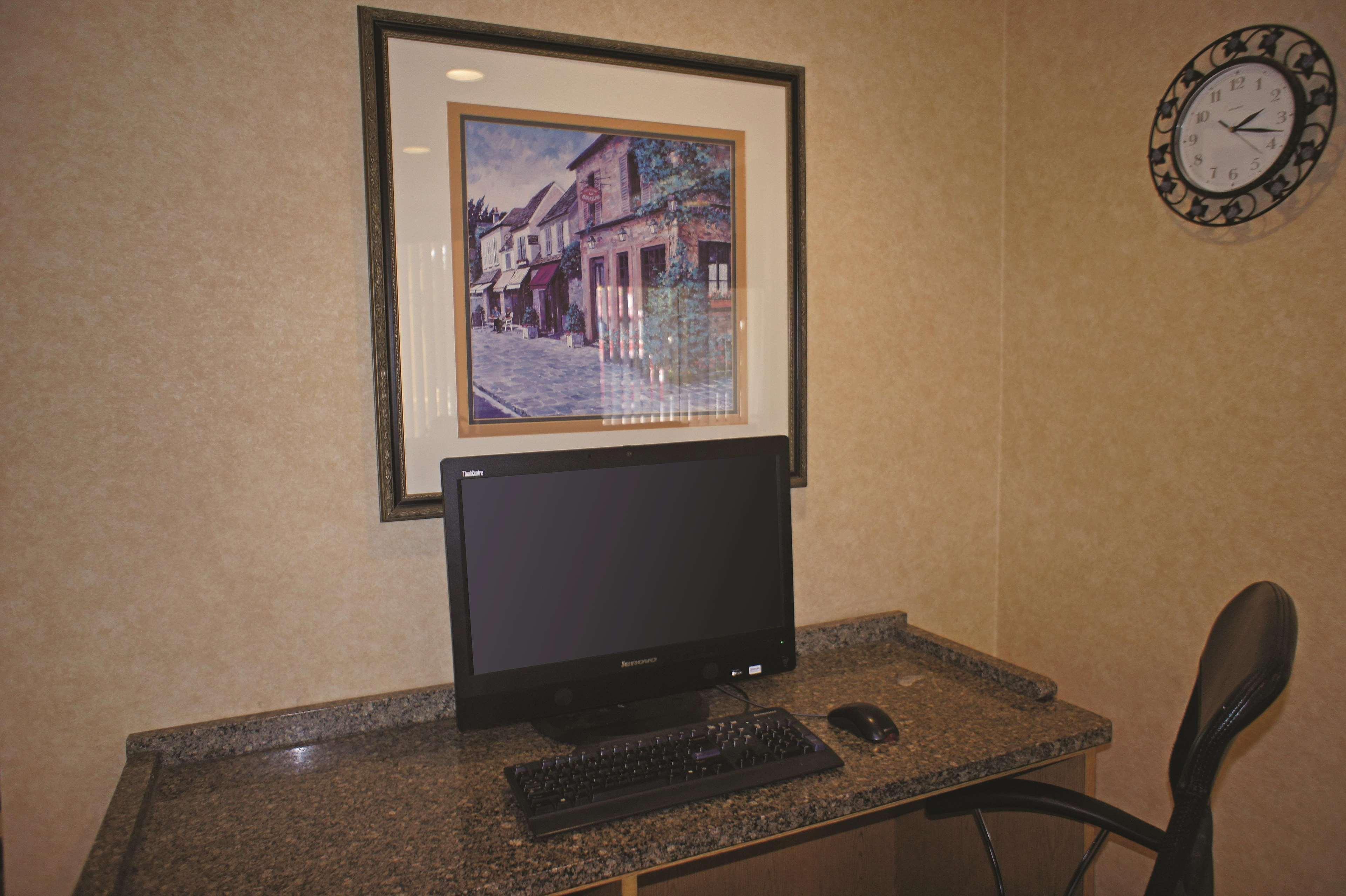 La Quinta By Wyndham Tampa Fairgrounds - Casino Hotell Mango Eksteriør bilde