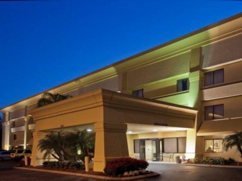 La Quinta By Wyndham Tampa Fairgrounds - Casino Hotell Mango Eksteriør bilde