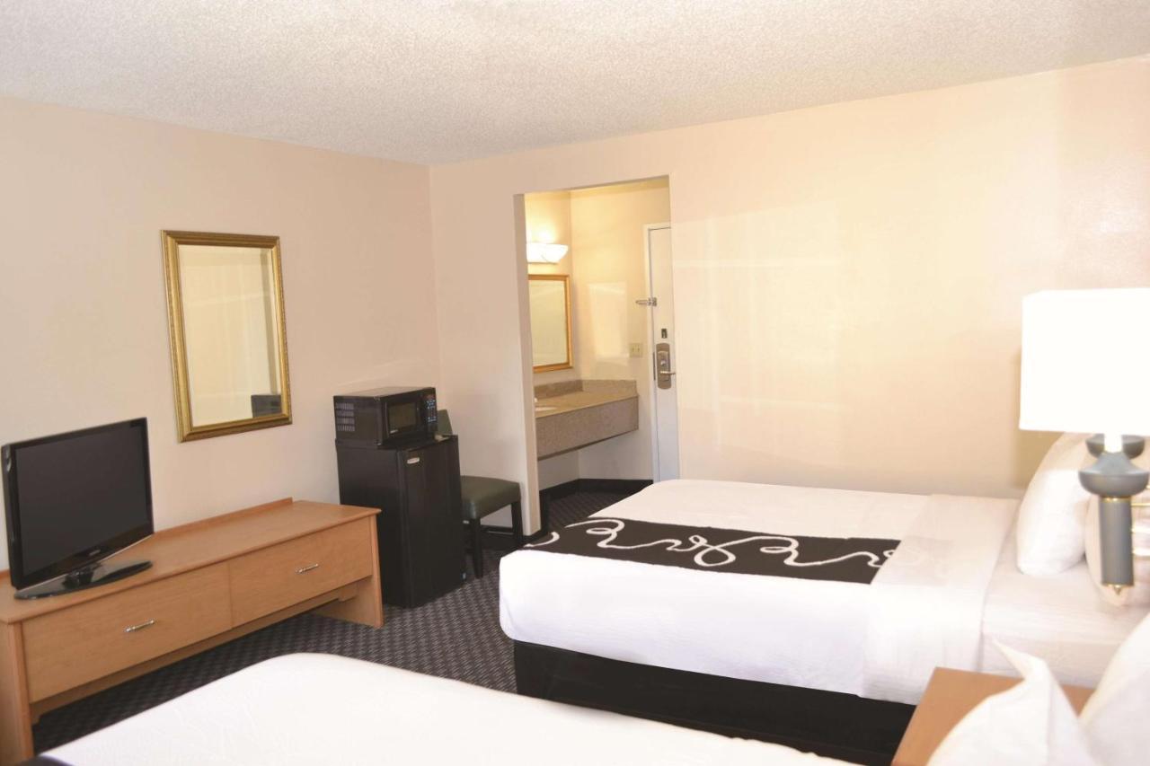 La Quinta By Wyndham Tampa Fairgrounds - Casino Hotell Mango Eksteriør bilde